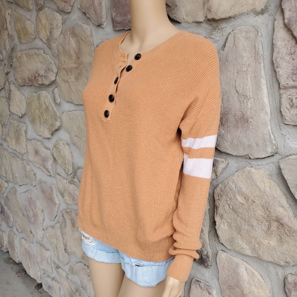 AMERICAN EAGLE | Button Down Striped Sleeve Sweater - Picture 2 of 9